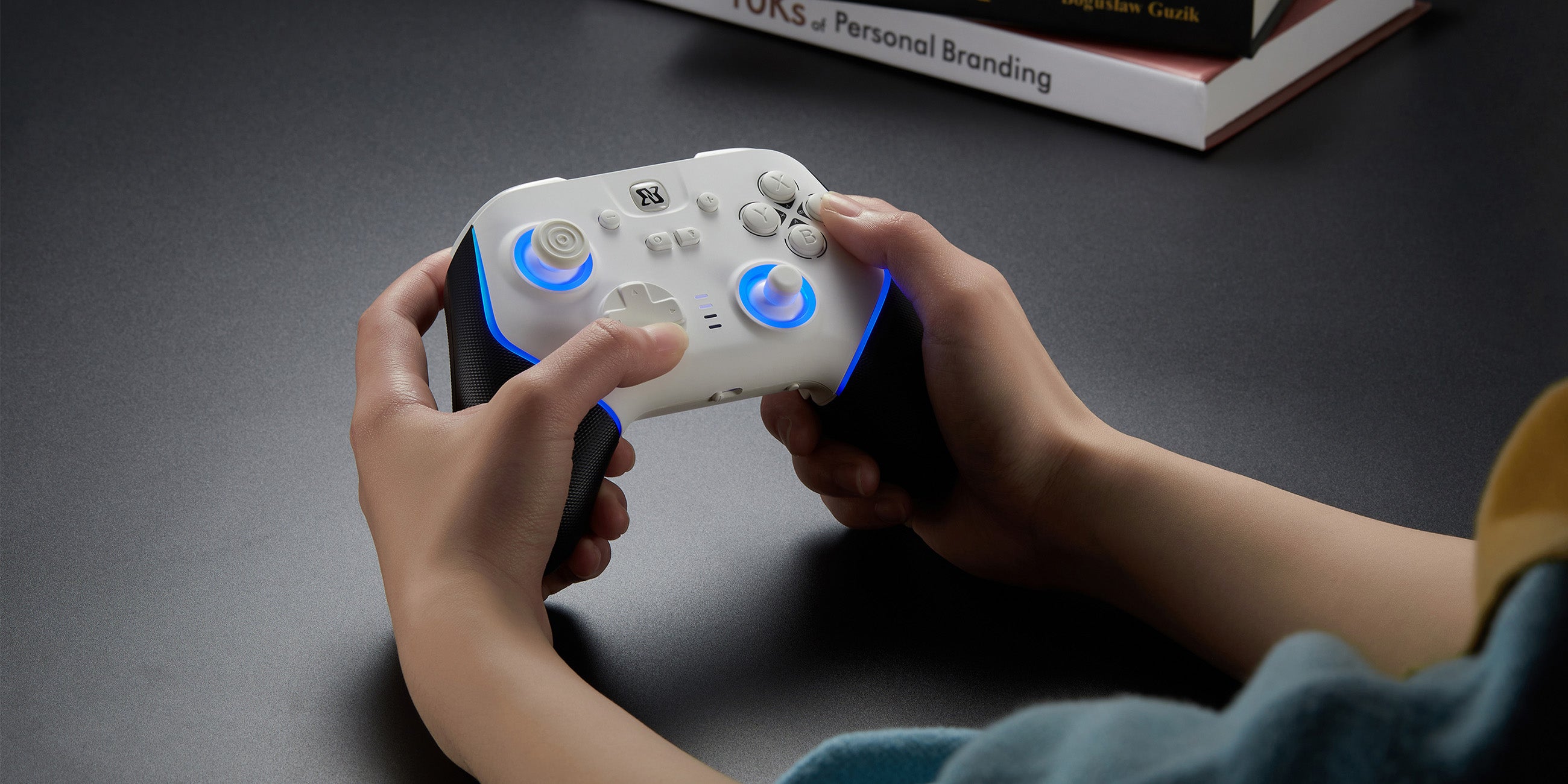 BINBOK - Born to Game! BINBOK - Born to Game!